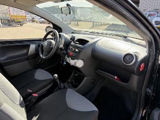 Citroën C1 1.0 Attraction picture 14