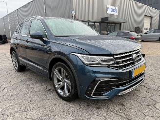 damaged passenger cars Volkswagen Tiguan 1.5 TSI R-Line Business 2023/8