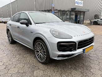 Porsche Cayenne Coupé 3.0 E-Hybrid picture 4