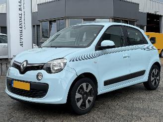 damaged passenger cars Renault Twingo 1.0 SCe Expression 2015/1