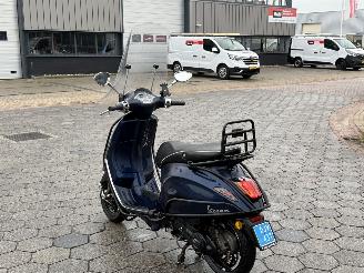 Vespa  Sprint picture 8