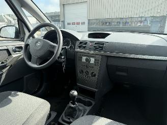 Opel Meriva 1.6-16V Temptation picture 10