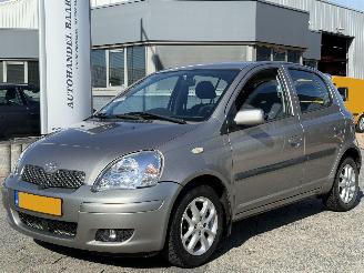 Voiture accidenté Toyota Yaris 1.3 VVT-i S-Line 2005/1