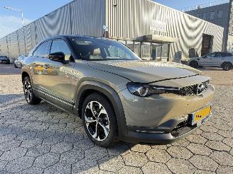 Voiture accidenté Mazda MX-3 e-SkyActiv R-EV 170 Makoto 2025/3