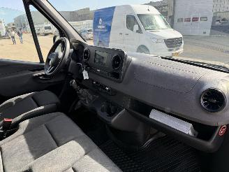 Mercedes Sprinter 311 picture 11