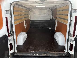 Renault Trafic 130 T30 L2H1 picture 12