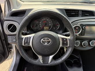 Toyota Yaris 1.0 VVT-i Aspiration picture 19