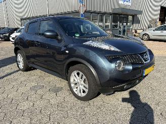 Nissan Juke 1.6 Urban Premium picture 3