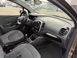 Renault Captur 0.9 TCe Dynamique picture 18