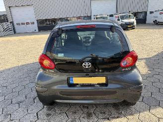 Toyota Aygo 1.0-12V + picture 5