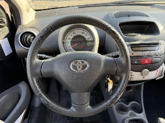 Toyota Aygo 1.0-12V + picture 16