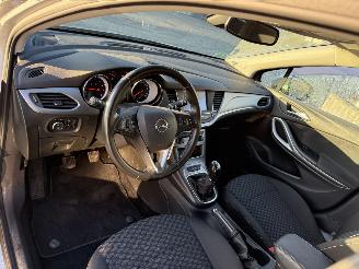 Opel Astra SPORTS TOURER 1.2 Edition picture 15