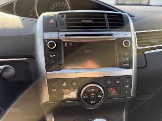 Toyota Verso 2.2 D-4D Panoramic 7p. picture 19