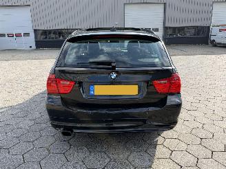 BMW 3-serie 318i PANO. picture 6