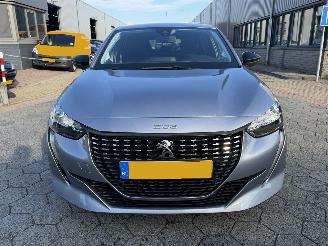 Peugeot 208 1.2 PureTech Active picture 2