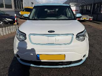 Kia Soul EV ExecutiveLine 27 kWh picture 2
