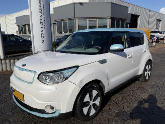 Schadeauto Kia Soul EV ExecutiveLine 27 kWh 2017/7