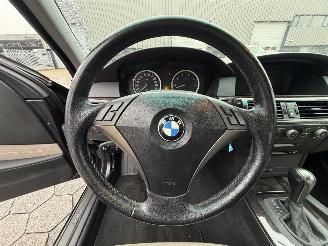 BMW 5-serie 530i Executive picture 17