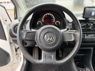 Volkswagen Up! 1.0 move up! BlueMotion picture 16