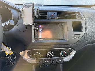 Kia Rio 1.2 CVVT Comfort Pack picture 17