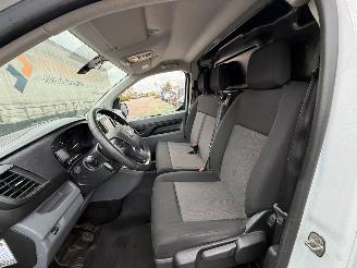 Toyota Proace Worker 1.5 D-4D Live Long picture 10