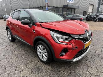 Renault Captur Automaat 1.3 TCe 140 Intens picture 3