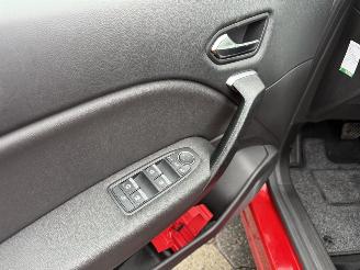Renault Captur Automaat 1.3 TCe 140 Intens picture 9