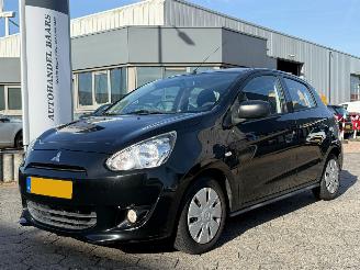 damaged passenger cars Mitsubishi Space-star 1.0 Inform 2013/3