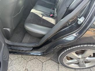 Toyota Auris 1.8 Full Hybrid Executive picture 11