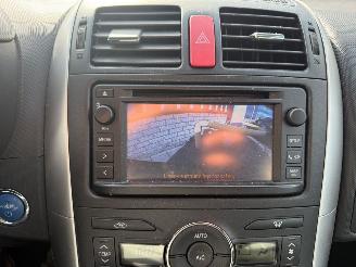Toyota Auris 1.8 Full Hybrid Executive picture 22