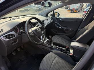 Opel Astra 1.0 Edition picture 14