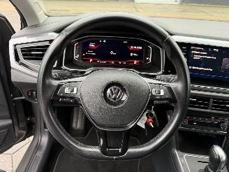 Volkswagen Polo 1.0 TSI Highline Automaat picture 17