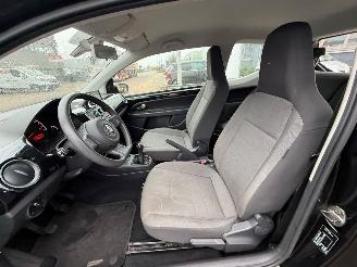 Volkswagen Up! 1.0 groove up! BlueMotion picture 14