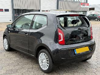 Volkswagen Up! 1.0 groove up! BlueMotion picture 6
