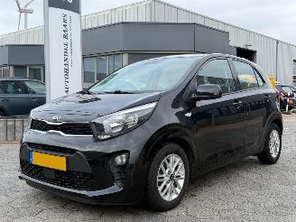 krockskadad bil auto Kia Picanto 1.0 DPi DynamicLine 2021/11