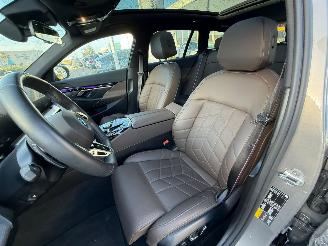BMW i5 M Touring eDrive40 84 kWh picture 17
