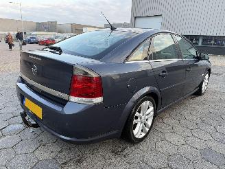 Opel Vectra GTS 1.8-16V Temptation Excellence picture 4