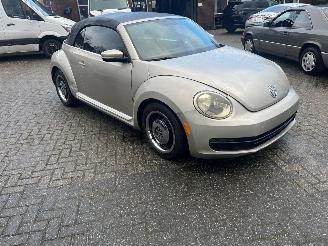 uszkodzony samochody osobowe Volkswagen Beetle 2.5 AUTOMAAT.  usa import 2013/11