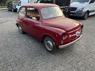 Schadeauto Fiat 600 OLDTIMER  1971. 1971/8