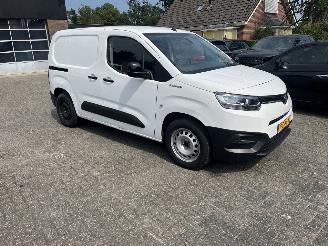 Autoverwertung Toyota Proace CITY ELECTRIC. FIRST EDITION. 50 KWH. 2022/5