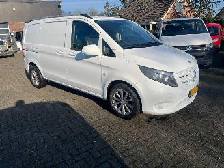 skadebil bedrijf Mercedes Vito 109 CDI FUCTIONAL LANG LEER AIRCO  !! 2015/9