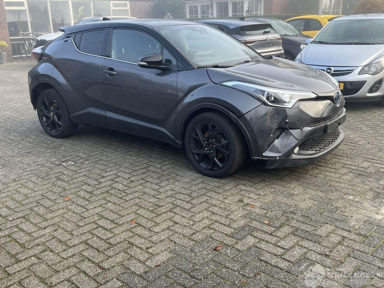 Toyota C-HR 1.8 HYBRID EXECUTIVE AUTOMAAT.