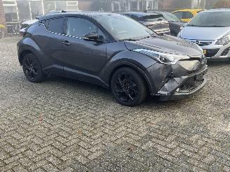uszkodzony samochody osobowe Toyota C-HR 1.8 HYBRID AUTOMAAT. 2019/6