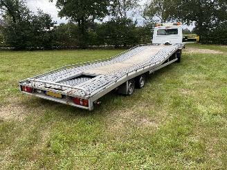 dommages véhicule remorque/semi-remorque -  Doornwaard. oplegger autotransport. 2007/6