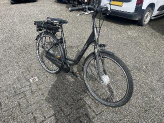 krockskadad bil fiets Overige  Bikkel contigo damesfiets  electrisch 2021/5