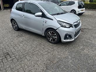 Voiture accidenté Peugeot 108 1.0 ALLURE 2020/7