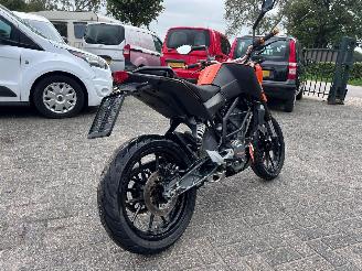 KTM 125 Duke  picture 3
