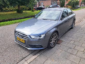 Avarii autoturisme Audi A4 1.8 TFSi S line LIMOUSINE 2013/12