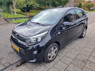 uszkodzony samochody osobowe Kia Picanto 1.0cvvt eco plus 2018/1