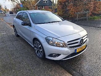 Avarii autoturisme Mercedes A-klasse a180 2012/10